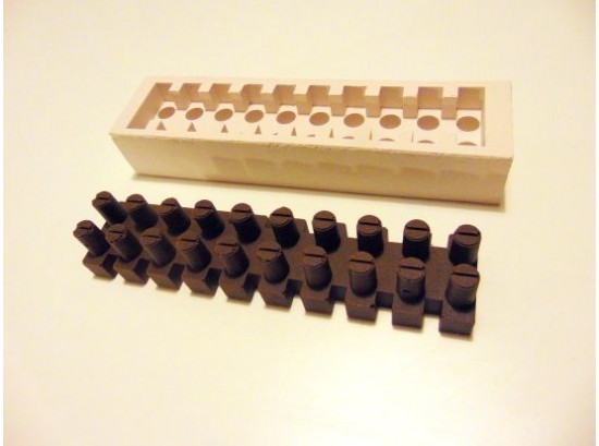Silikonové formy pro odlévání čokolád 